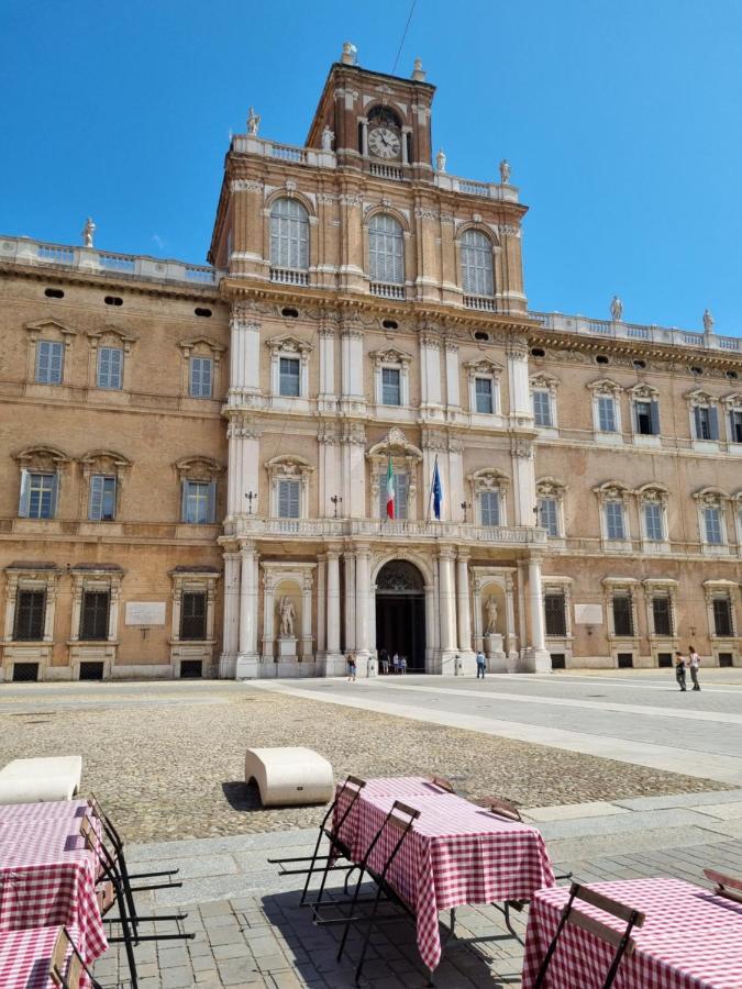 Coco21 Bed & Breakfast Modena Luaran gambar